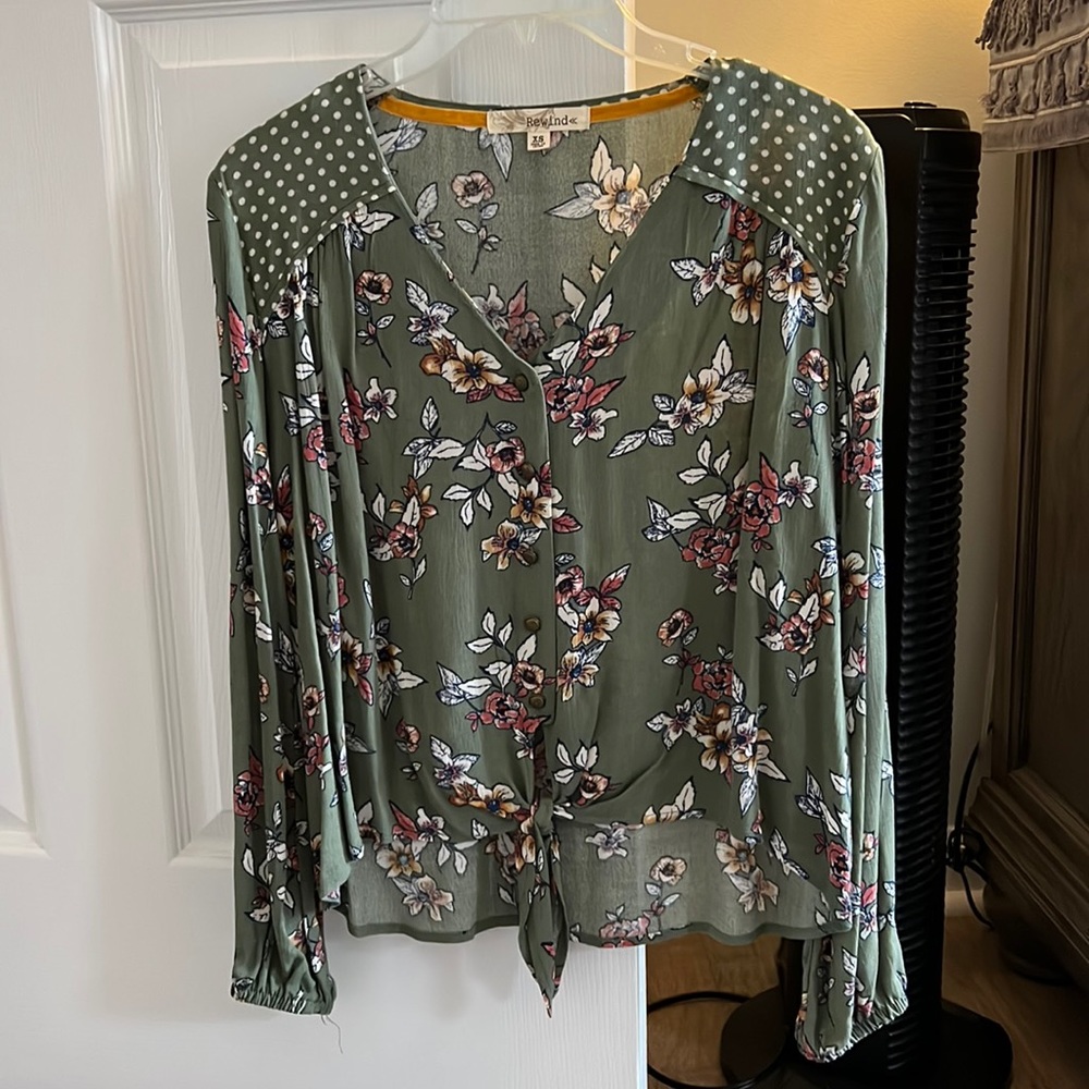 Floral top